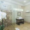 Отель Luxurious Room With Breakfast in Lovely Guesthouse in Pretoria, фото 8