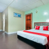 Отель OYO 89997 Kurnia Hotel, фото 6