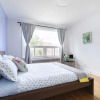 Отель Bright Hideaway in Forest Hill with Parking, фото 3