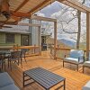 Отель Serene 'mountain Mist' Retreat w/ Deck & Hot Tub!, фото 12