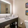 Отель Comfort Inn & Suites Jacksonville - Orange Park Near Naval Air Station, фото 19