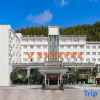Отель Vienna Classic Hotel (South Gate of Mount Huang Scenic Area), фото 1