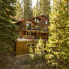 Отель Redwood by Avantstay Secluded Cabin w/ Views & Spa 5mins to Northstar!, фото 1