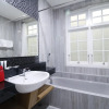 Отель RedDoorz Premium near RS Pondok Indah, фото 43