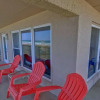 Отель Edgewater 507 Minium 3 Bedroom Condo by RedAwning, фото 14