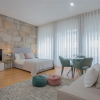 Отель Liiiving in Porto Downtown Luxury Apartment 2R, фото 6