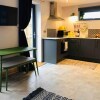 Отель Immaculate 1-bed Studio in Haverfordwest, фото 3