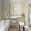 Отель Spacious 3bed2bath W/Balcony in Battersea, фото 8
