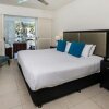 Отель Beach Club Palm Cove 2 Bedroom Luxury Penthouse, фото 19