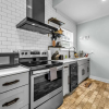 Отель Modern Apartments near Downtown Greensboro, фото 10