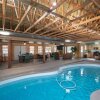 Отель Eagle Creek Complex Six Cabins Indoor Heated Pool Sleeps 28, фото 13