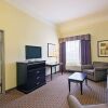 Отель La Quinta Inn & Suites Cleburne, фото 18