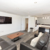 Отель 3 Bed- The Regency Suite, фото 16