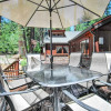 Отель Tahoe Vista Cabin w/ Deck: 1 Mi to Kings Beach!, фото 10