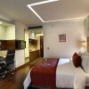 Отель Mahagun Sarovar Portico Suites Ghaziabad, фото 26