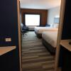 Отель Holiday Inn Express & Suites Coffeyville, an IHG Hotel, фото 7