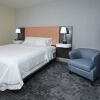 Отель Hampton Inn & Suites Clinton, фото 12