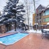 Отель Beautiful Dog Friendly Ski Chalet A Minute to SuperBee Lift - AN203 by RedAwning, фото 11