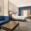 Отель Holiday Inn Express & Suites Greenville - Downtown, an IHG Hotel, фото 5