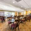 Отель Comfort Suites Forsyth near I-75, фото 11