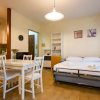 Отель ALTIDO Lovely Flat for 4 with Balcony and Free Parking, фото 3