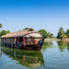 Отель OYO 28401 Relax In Kerala Diamond Houseboat, фото 16