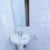 Отель Highly Rated 1-bed Apartment With in Kampala, фото 8