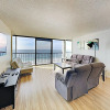 Отель New Listing! Oceanfront Pacific Beach 1 Bedroom Condo, фото 7