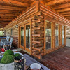 Отель Sevierville Cabin w/ Hot Tub: 6 Mi to Pigeon Forge, фото 9