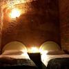 Отель The Lookout Cave Underground Motel, фото 16