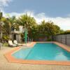 Отель Unit 9 Marcoola Shores 1 Flindersia Street Marcoola, 500 BOND, LINEN INCLUDED, фото 13