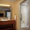 Отель Hampton Inn & Suites Canton, фото 42