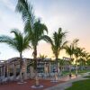 Отель BlueBay Grand Punta Cana - Luxury All Inclusive Resort, фото 6