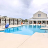 Отель Coastal Beaufort Abode - Pool Access, Near Beaches, фото 15
