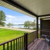 Отель Lake Charlevoix Townhomes, фото 7
