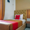 Отель Reddoorz Syariah @ Buduran Sidoarjo, фото 6
