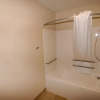 Отель Cobblestone Inn & Suites - Denison - Oak Ridge, фото 8