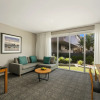 Отель Quest Brighton on the Bay, фото 8