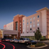 Отель Hampton Inn & Suites Forest Park, фото 1