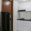 Отель Minimalist And Cozy 2Br At Gateway Pasteur Apartment, фото 6