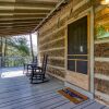 Отель Bear Creek Cabin 2 Bedroom Cabin by Redawning, фото 17