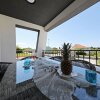 Отель Modern Villa In Sveti Filip I Jakov With Swimming Pool, фото 16