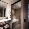 Отель Doubletree By Hilton Osaka Castle, фото 6