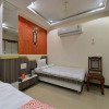 Отель OYO 13346 Hotel A R Ganpati Plaza, фото 3