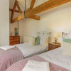 Отель Stunning Barn Conversion - Rural Setting, фото 4