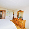 Отель Seville Unit #205 2 Bedroom Condo by RedAwning, фото 23