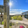 Отель Lovely Sunny Beach House w/ View: Walk to Ocean!, фото 22