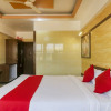 Отель OYO 24161 Hotel Centre Point, фото 25