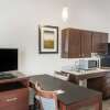 Отель Hawthorn Extended Stay by Wyndham Midland, фото 14