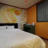 Отель Khan Stay Gallery, фото 5